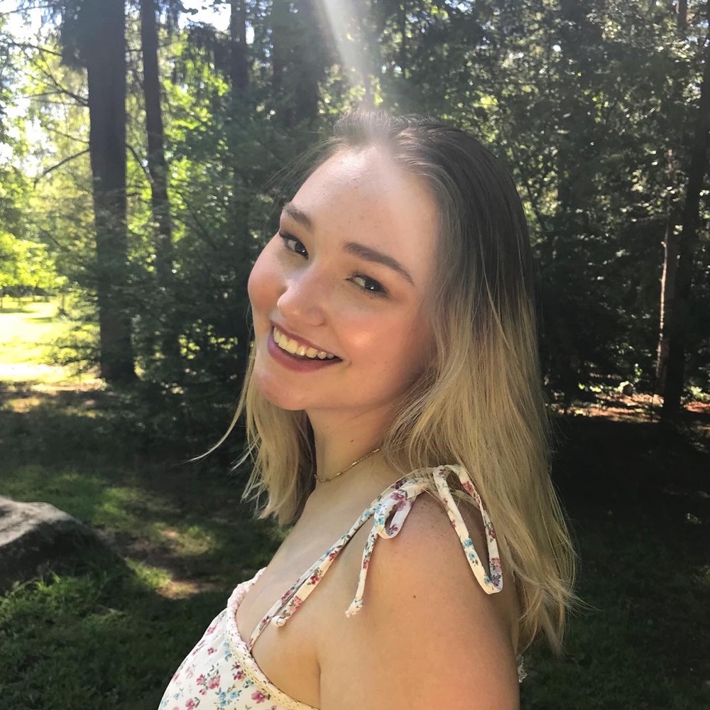 Meet your Posher, Natalie